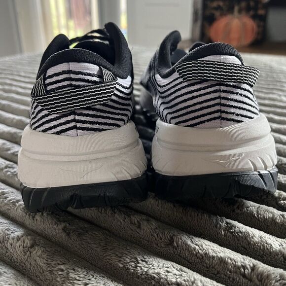 Hoka One One Carbon X Black Nimbus Cloud Running Shoes Women Size US 9.5 - Picture 4 of 10